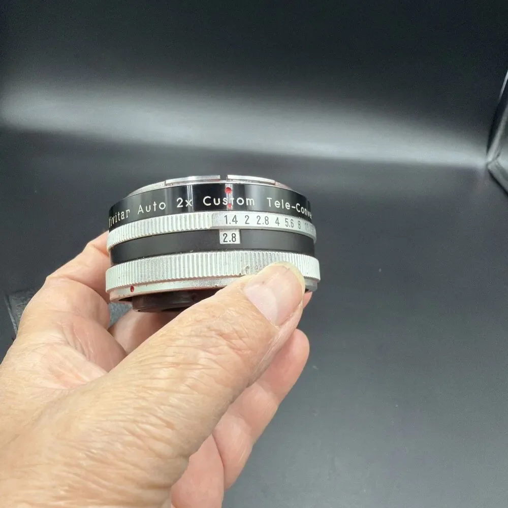 Vivitar Auto 2X Custom Tele-Converter Model 2X-4 lens & Case Japan.Pre-owned GUC